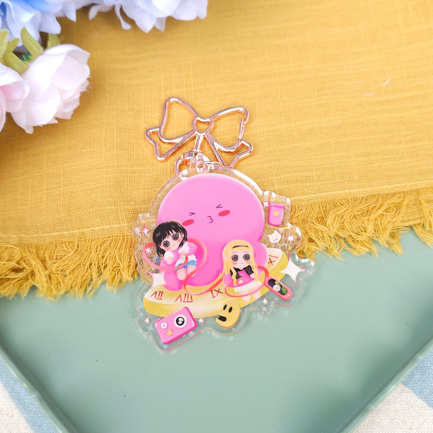 TOS Happy Alien Acrylic Keychain